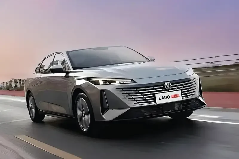CHANGAN Eado Plus